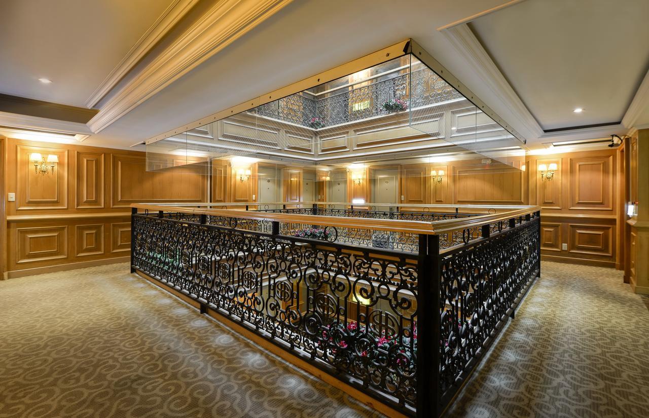Forbes Hotel Taichung Extérieur photo